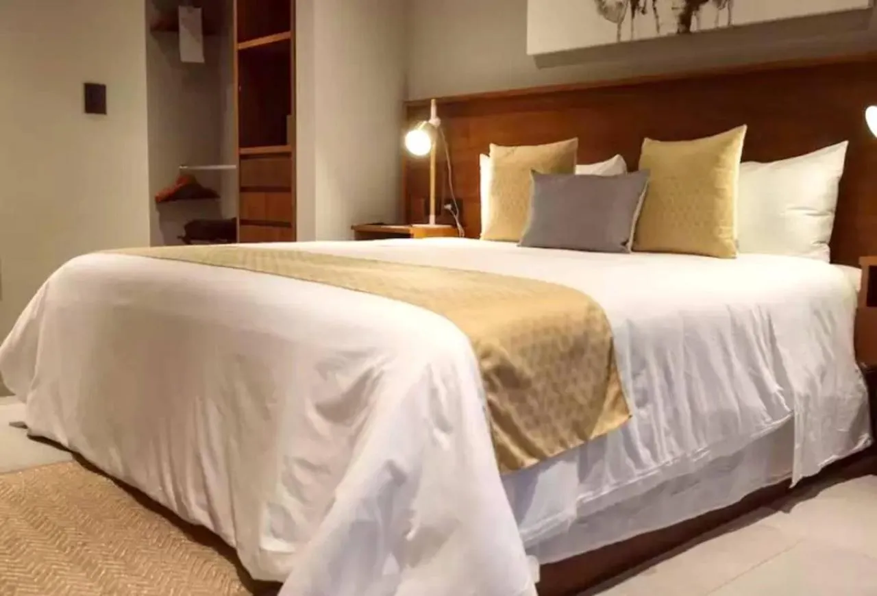 It Residence, Top Location, Luxury 2 Bedroom Two Roof Pools Beach Club Included Playa del Carmen